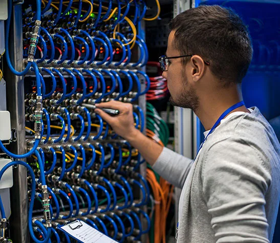 Servicios de soporte técnico especializado y mantenimiento preventivo de infraestructura TI por Pandsistcom.